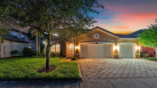 4528 Sw 183rd Ave, Miramar, FL, 33029-6327 | Card Image