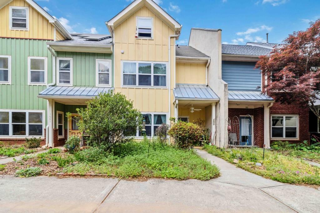 Dancing Fox Rd, Decatur, GA 30032