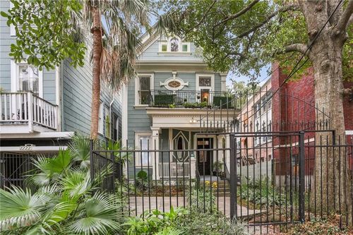 apt-c-2222 Carondelet St, New Orleans, LA, 70130-5883 | Card Image