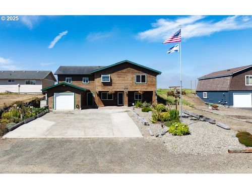 30715 G St, Ocean Park, WA, 98640-5046 | Card Image