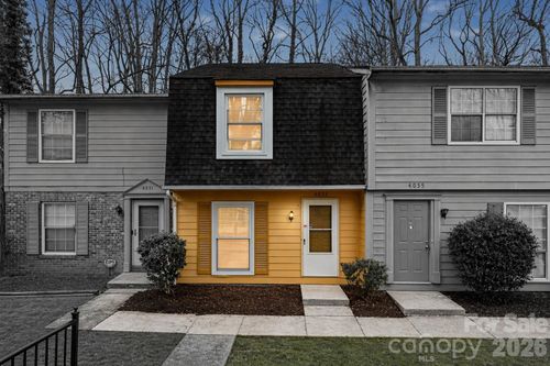 4033 Briarhill Dr, Charlotte, NC, 28215-3938 | Card Image