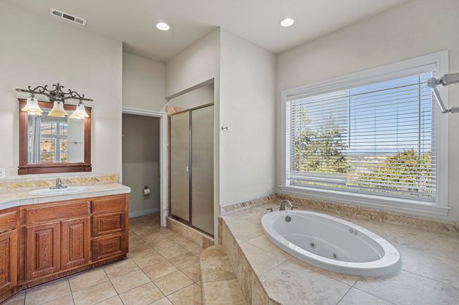 Primary bath with tub | Image 30