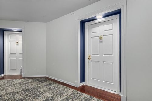 121-244 13th St Ne, Atlanta, GA, 30309-3656 | Card Image
