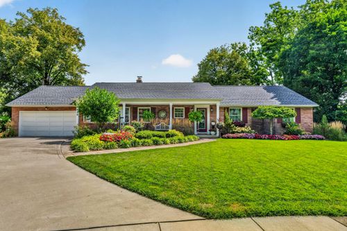 3430 Stonehenge Ct, Upper Arlington, OH, 43221-1551 | Card Image