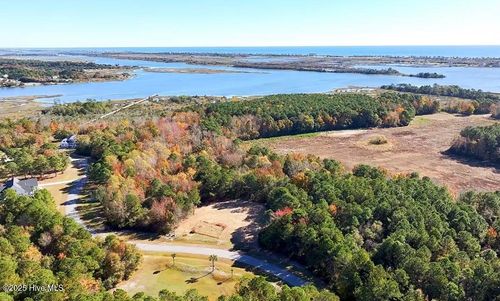 138 Royal Palm Way, Holly Ridge, NC, 28445-7993 | Card Image