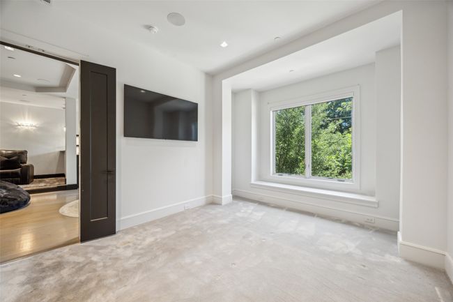 2210 Boll St, House other with 3 bedrooms, 5 bathrooms and null parking in Dallas TX | Image 5