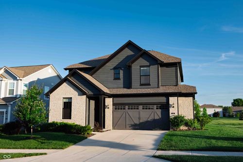 5421 Noble Crossing Pkwy W, Noblesville, IN, 46062-7069 | Card Image