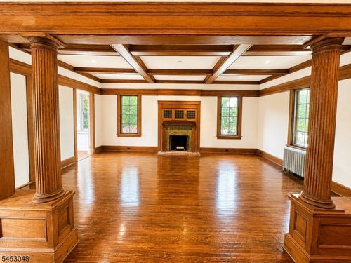 1-2 Cloverhill Pl, Montclair, NJ, 07042-4819 | Card Image