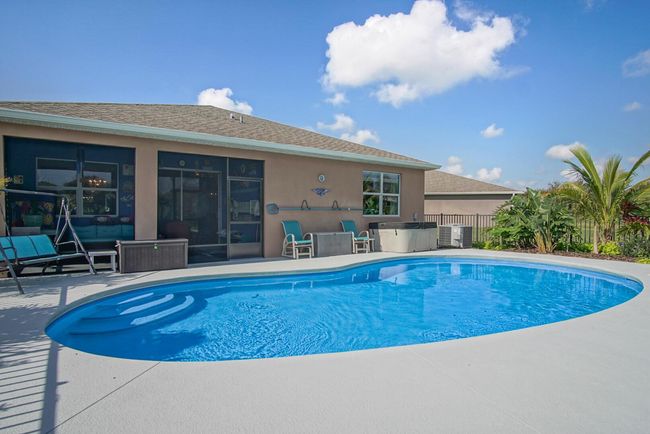 2004 Amazon Way Sw, House other with 2 bedrooms, 2 bathrooms and null parking in Vero Beach FL | Image 39