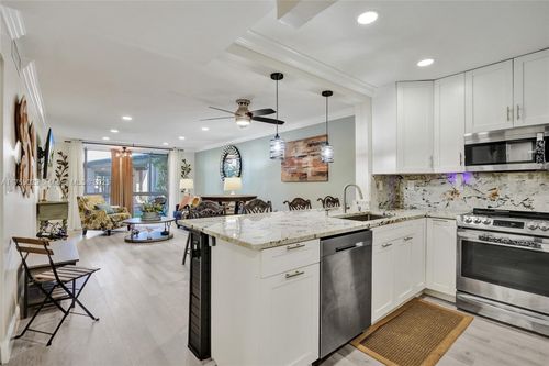 apt-112j-2800 Somerset Dr, Lauderdale Lakes, FL, 33311-9306 | Card Image