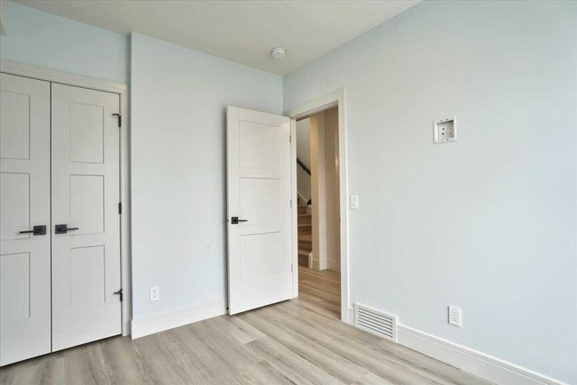 2222 5 St Sw, Townhouse with 3 bedrooms, 2 bathrooms and 2 parking in Calgary AB | Image 33