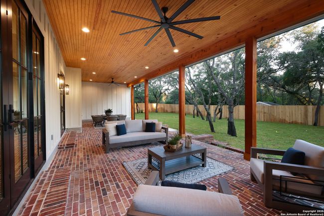 133 Sequoia Dr, House other with 4 bedrooms, 4 bathrooms and null parking in Hollywood Park TX | Image 45