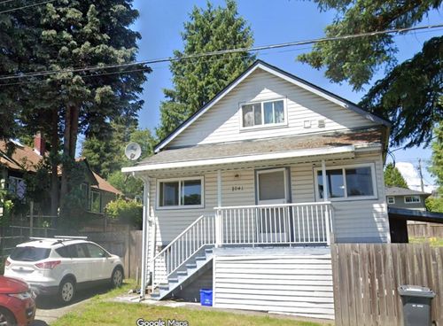 1041 James Ave, Coquitlam, BC, V3K1S6 | Card Image