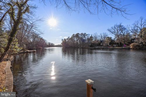 227 E Lake Blvd, MEDFORD, NJ, 08055-3437 | Card Image