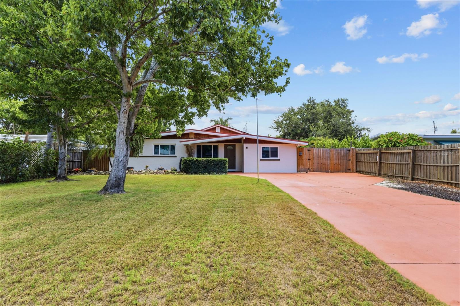 Residential in BRADENTON