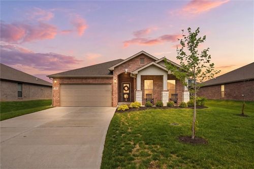 22662 W 89th St, Lenexa, KS, 66227-8114 | Card Image
