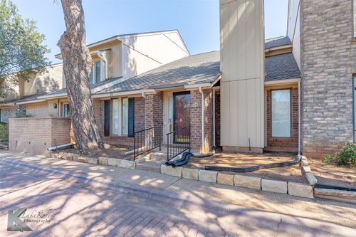 71 Fairway Oaks Blvd, Abilene, TX, 79606-5137 | Card Image