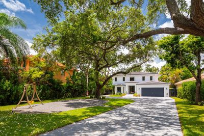 4950 Sw 63rd Ave, House other with 4 bedrooms, 4 bathrooms and null parking in South Miami FL | Image 2