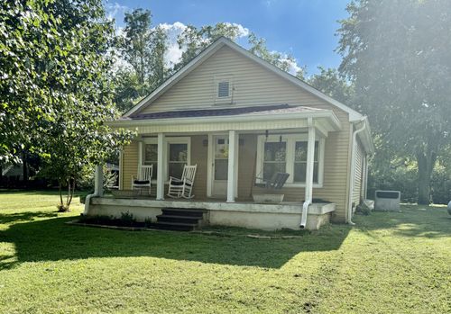 321 Spring St, Wartrace, TN, 37183-2014 | Card Image