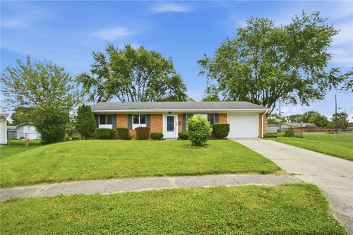 59 Lee Ct, Fairborn, OH, 45324-2517 | Card Image