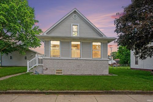 619 E Battell St, Mishawaka, IN, 46545-6755 | Card Image