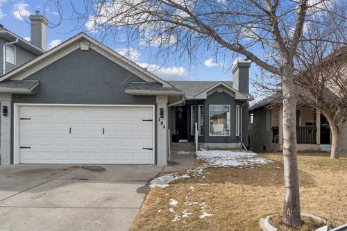 194 Martinglen Way Ne, Calgary, AB, T3J3L1 | Card Image