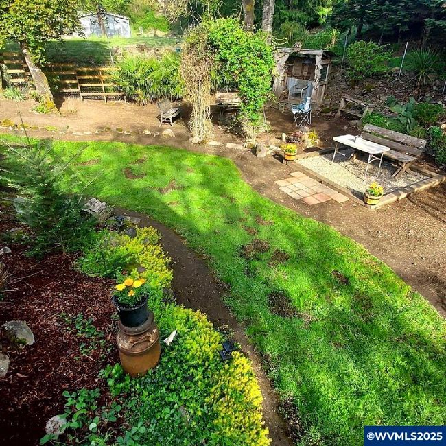731 Nw Sunset Ct, House other with 3 bedrooms, 2 bathrooms and null parking in Mill City OR | Image 44