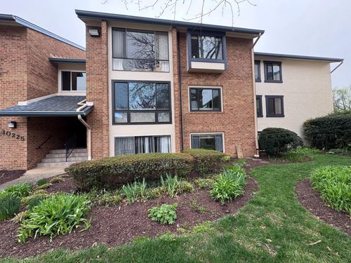 7201-10225 Valentino Dr, OAKTON, VA, 22124-2844 | Card Image
