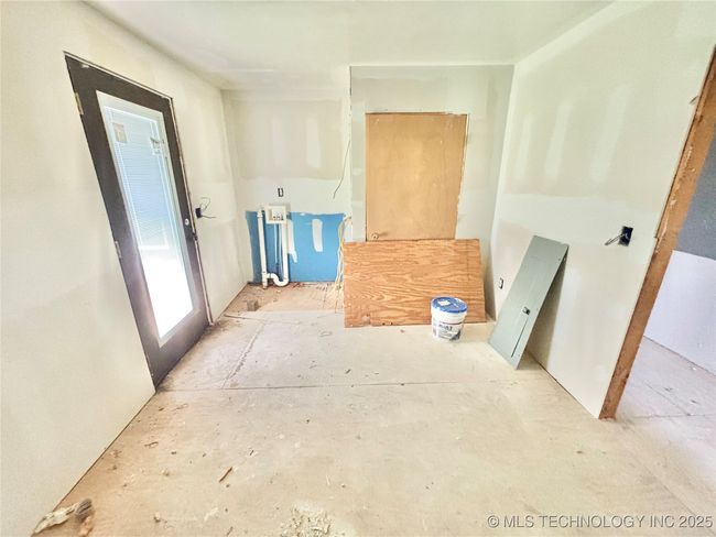 10054 W Perry Rd, House other with 3 bedrooms, 2 bathrooms and null parking in Stigler OK | Image 13