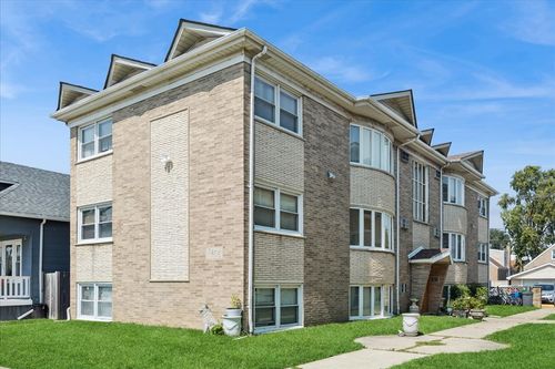 7408 W 58th St, Summit, IL, 60501-1306 | Card Image