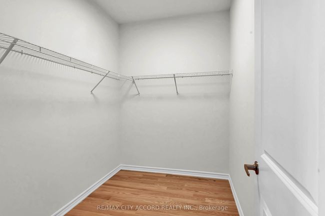 87 Inverary Cres, House attached with 3 bedrooms, 3 bathrooms and 1 parking in Vaughan ON | Image 20