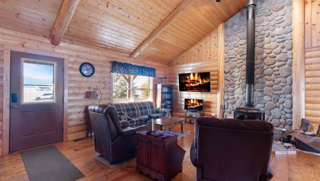 51 Smokey Bear, House other with 3 bedrooms, 2 bathrooms and null parking in Eagle Nest NM | Image 14