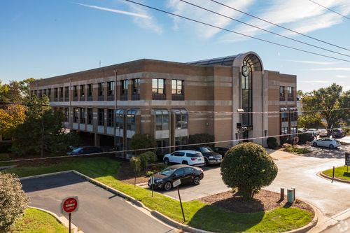 1S443 Summit Ave, Oakbrook Terrace, IL, 60181-3989 | Card Image