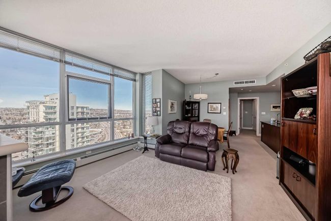2205 - 99 Spruce Place Sw, Home with 2 bedrooms, 2 bathrooms and 1 parking in Calgary AB | Image 6