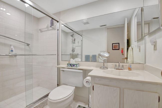 APT-306 - 7770 Tahiti Ln, Condo with 2 bedrooms, 2 bathrooms and null parking in Lake Worth FL | Image 16