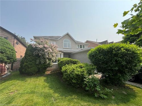 1202 Ballantry Rd, Oakville, ON, L6H5M7 | Card Image