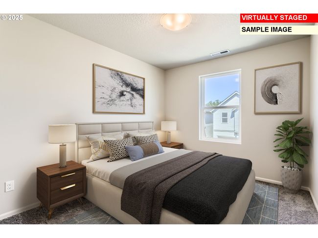 734 Pickering Ln, House other with 3 bedrooms, 3 bathrooms and 2 parking in Woodburn OR | Image 13