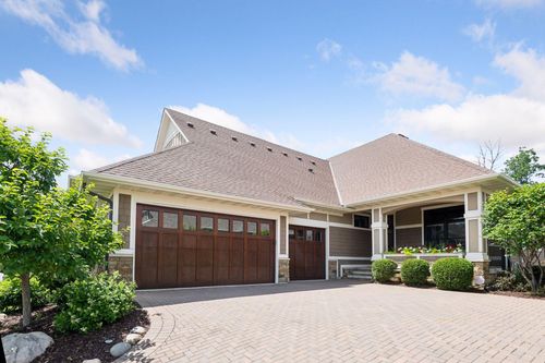300 Bellwether Path, Wayzata, MN, 55391-1458 | Card Image