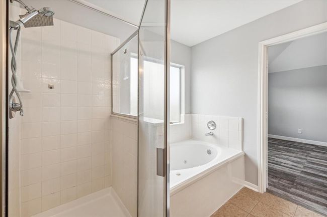 4707 Cypress Bend Ct, House other with 4 bedrooms, 3 bathrooms and 2 parking in Pearland TX | Image 13