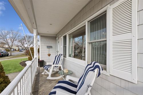 4161 Harriet Road, Oyster Bay, NY, 11714 | Card Image