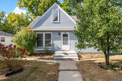 4532 2nd St Ne, Fridley, MN, 55421-2146 | Card Image