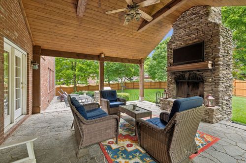 1205 Homewood Ct, Franklin, TN, 37067-5897 | Card Image