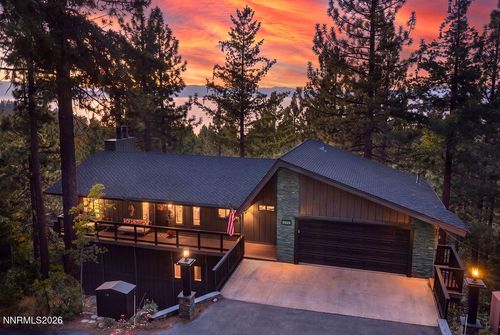 695 Lakeview Dr, Zephyr Cove, NV, 89448-4889 | Card Image