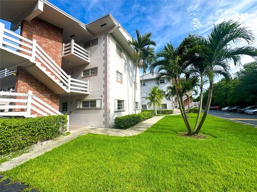 210-700 Layne Blvd, Hallandale Beach, FL, 33009-6560 | Card Image