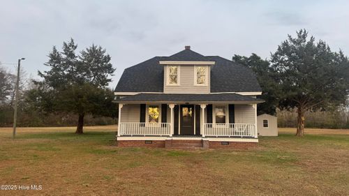 660 Evers Rd, Bladenboro, NC, 28320-8244 | Card Image