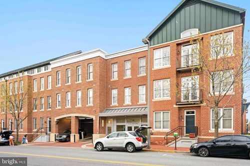 201-35 E All Saints St, FREDERICK, MD, 21701-5952 | Card Image