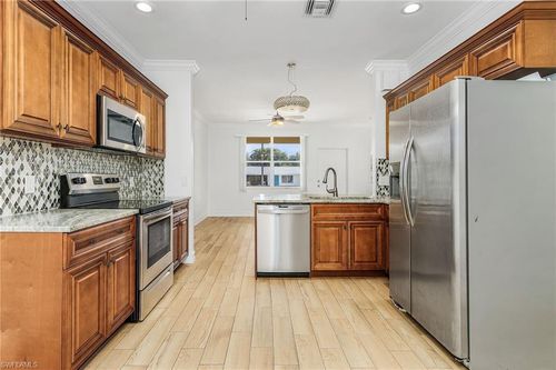 317-27315 Gasparilla Dr, BONITA SPRINGS, FL, 34135-4375 | Card Image