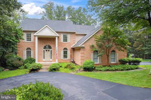 4427 Brookside Dr, ALEXANDRIA, VA, 22312-1404 | Card Image
