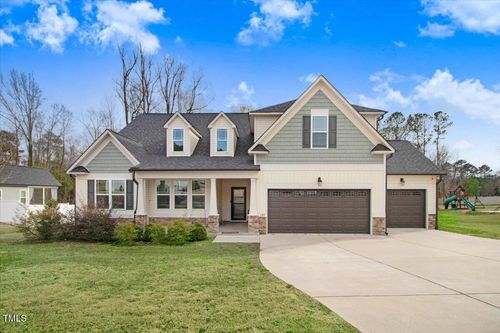 147 Everwood Dr, Four Oaks, NC, 27524-6205 | Card Image