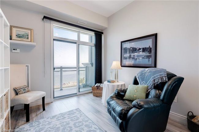 404 - 35 Southshore Cres, House attached with 2 bedrooms, 2 bathrooms and 2 parking in Stoney Creek ON | Image 13
